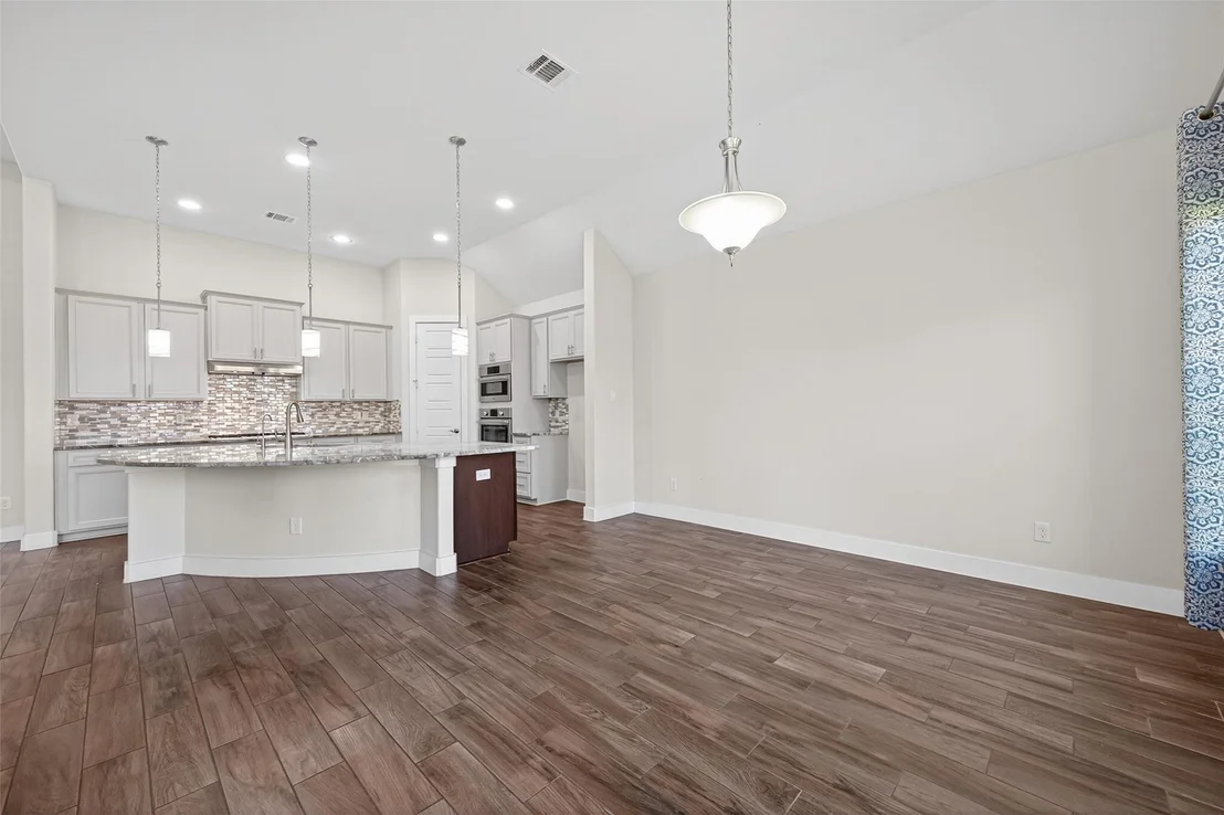 Photo of 15410 Trumball Manor Drive