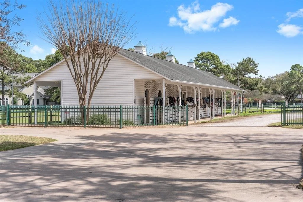 Photo of 1614 Noble Pointe Drive