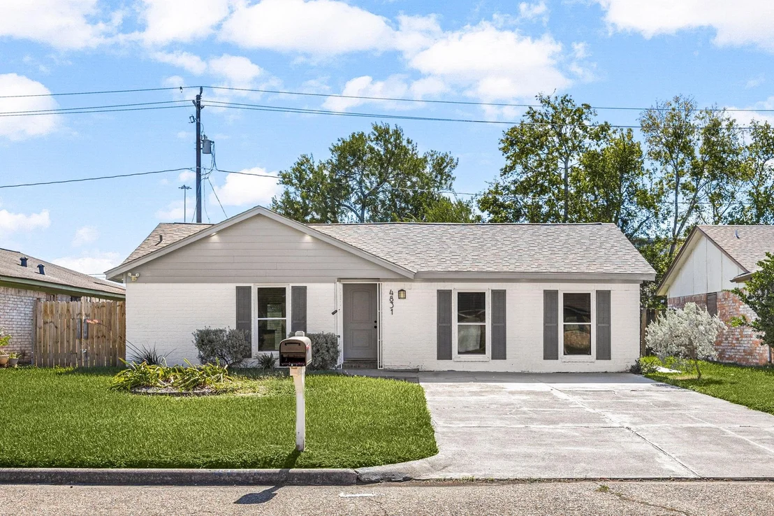 Photo of 4831 Wickview Lane