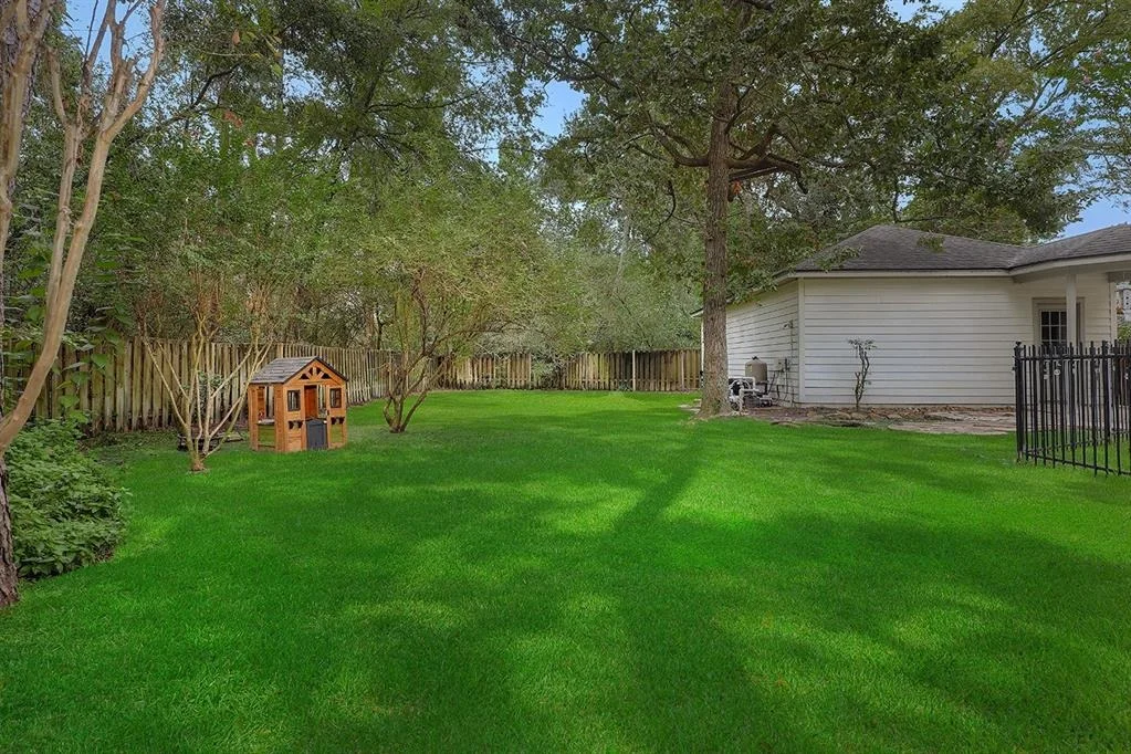 Photo of 74 Candle Pine Place