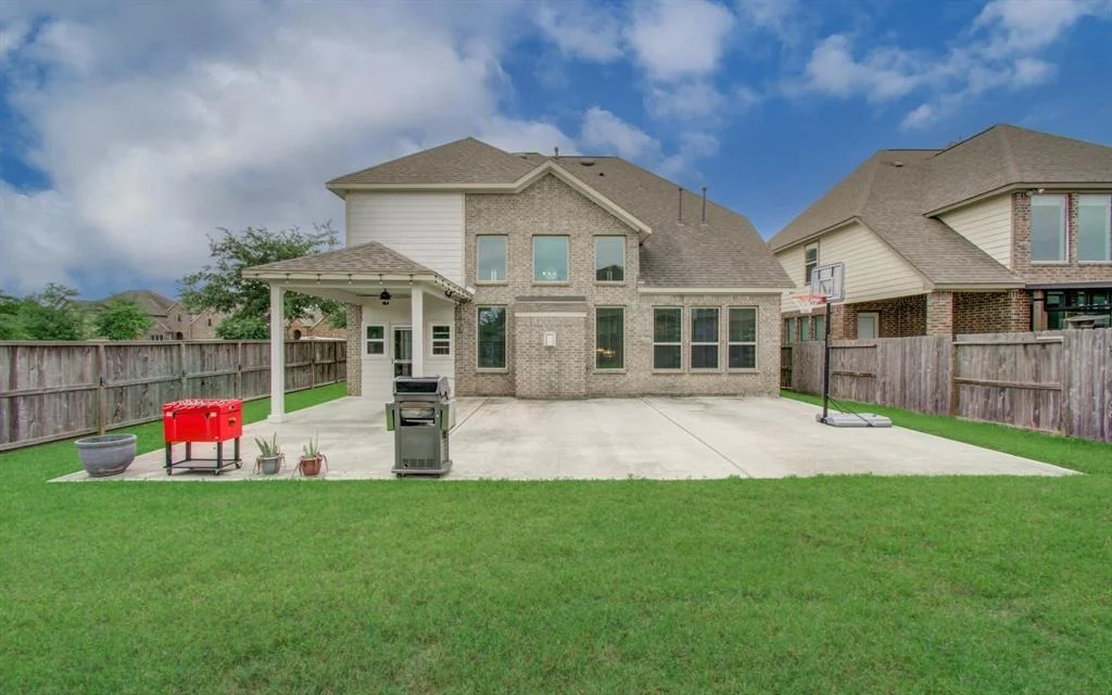 Photo of 10822 Paula Bluff Lane