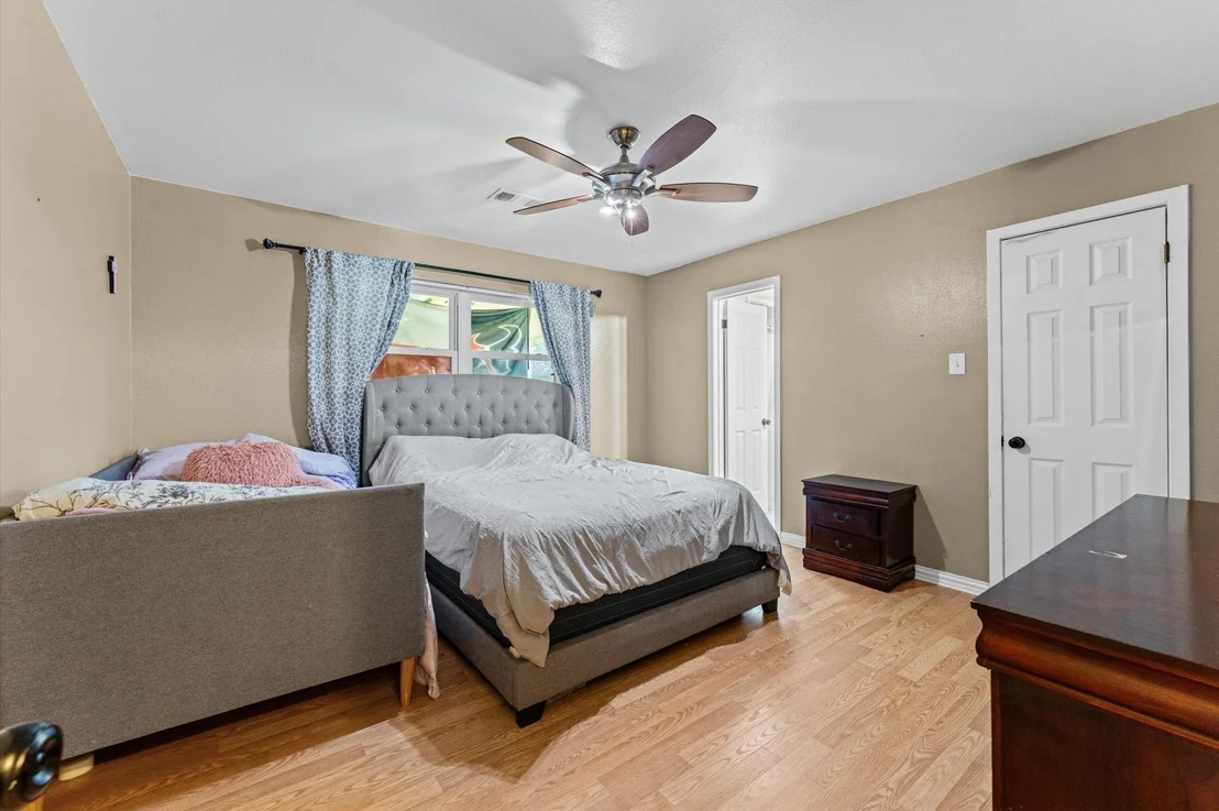 Photo of 9746 Buena Park Drive