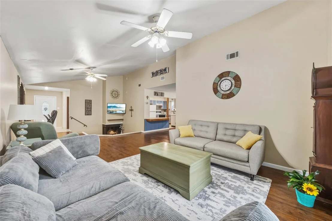 Photo of 25341 Dogwood Lane