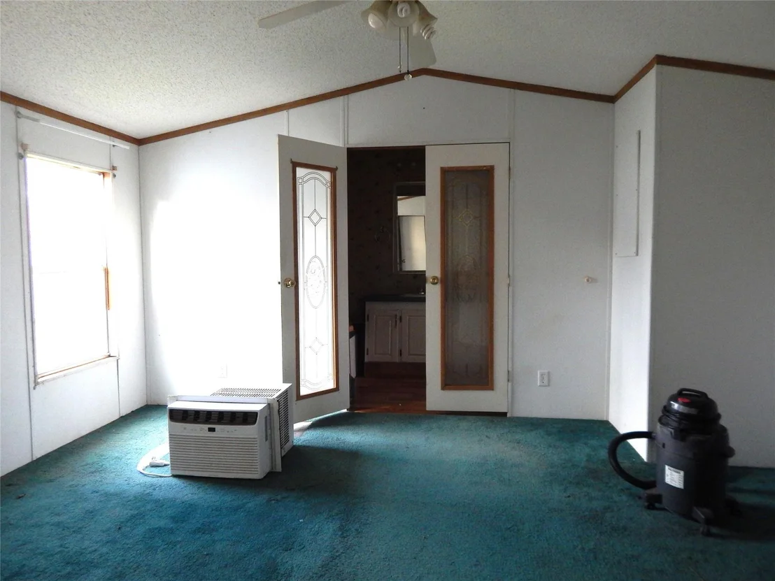 Photo of 9343 Greens Road