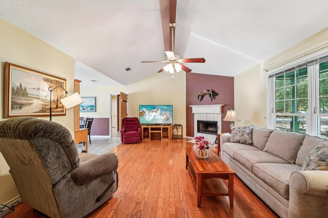 Photo of 378 Ridgewood Drive