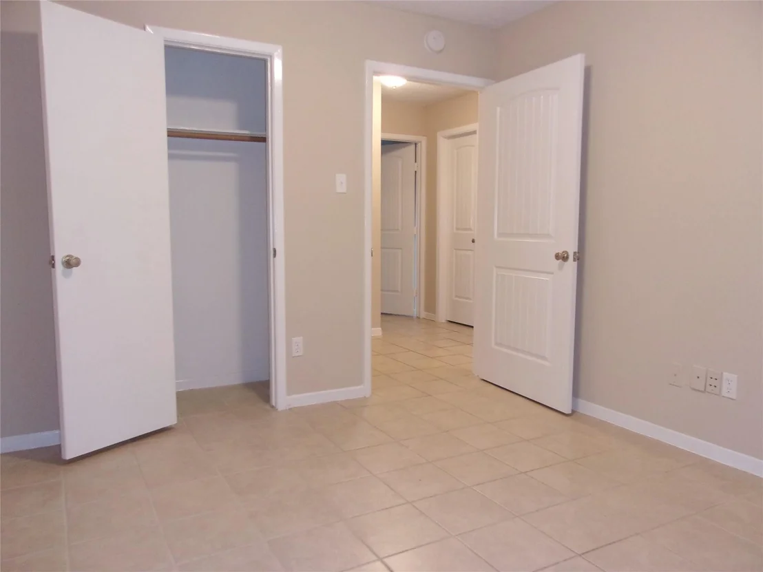 Photo of 18526 Sweetmeadow Drive