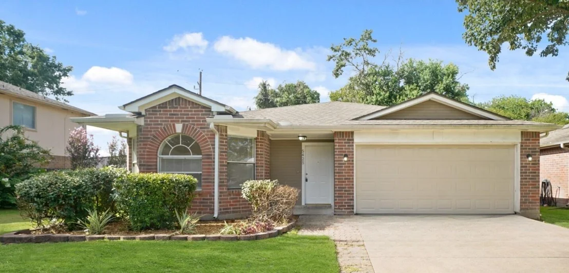 Photo of 5425 Princeton Drive
