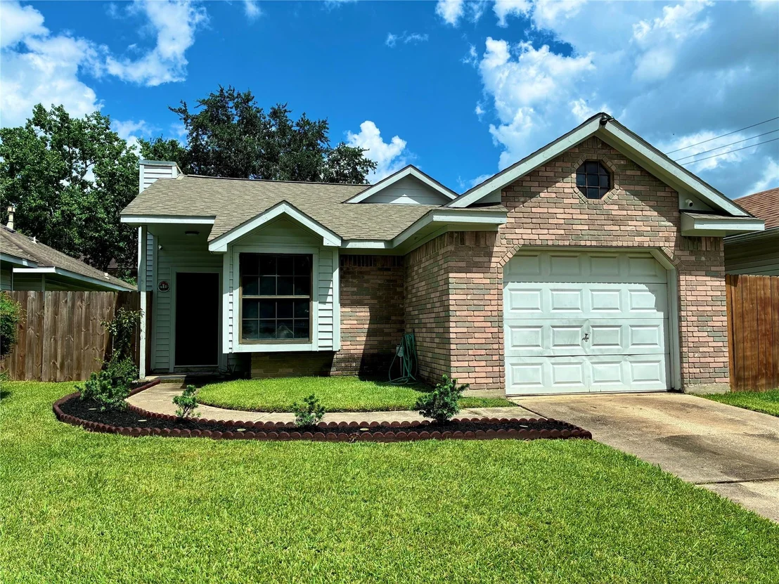 Photo of 1106 Holbech Lane