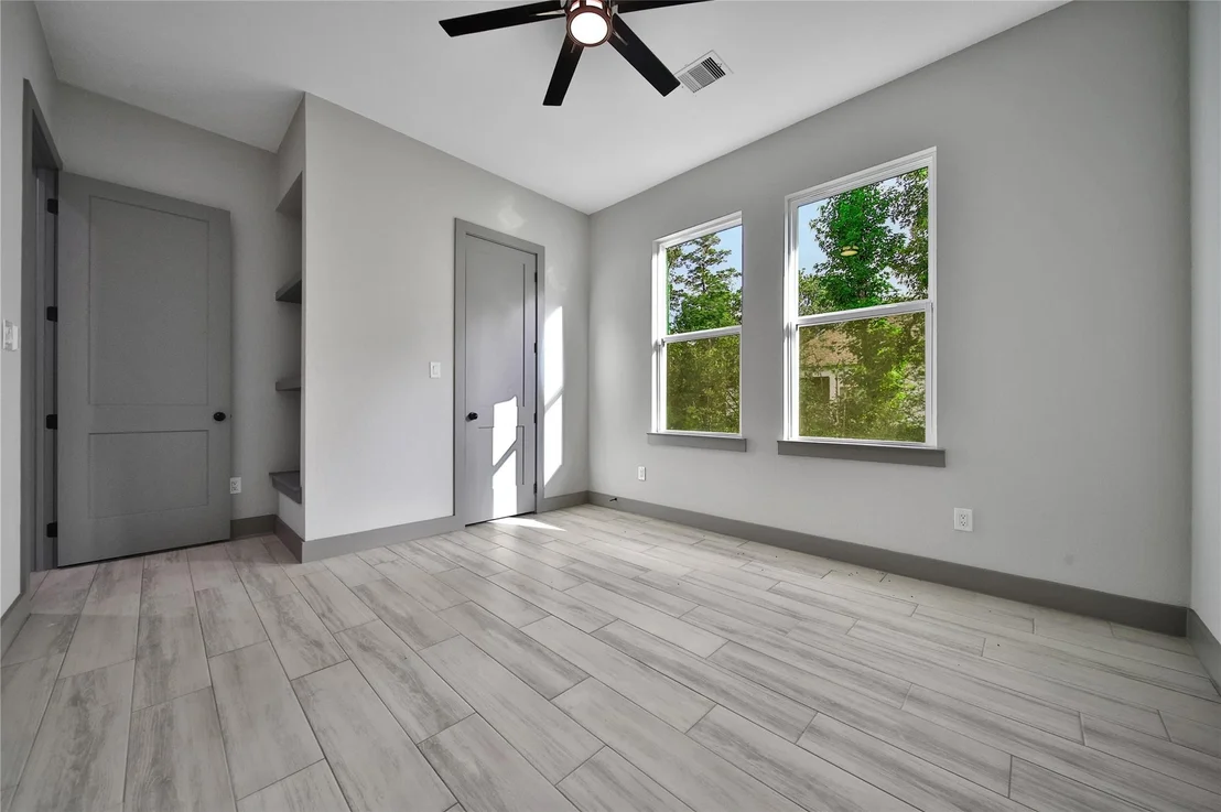 Photo of 25218 Melanie Pointe