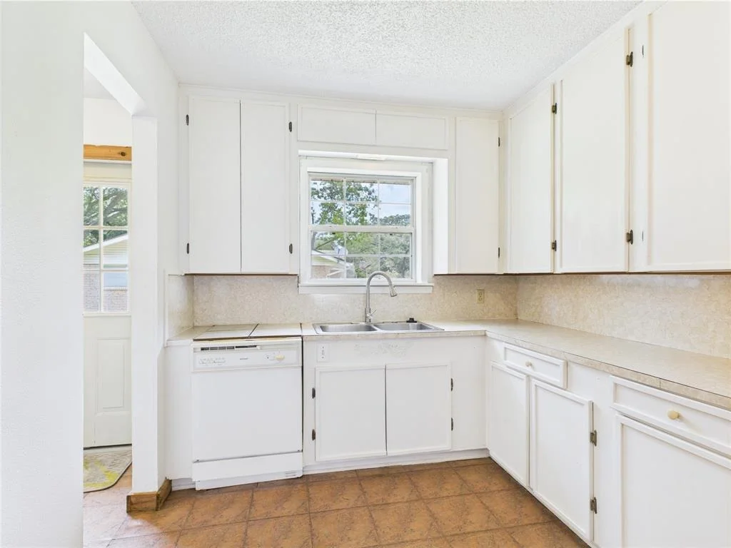 Photo of 812 Merry Lane