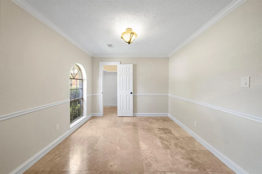 Photo of 11243 Rousseau Drive