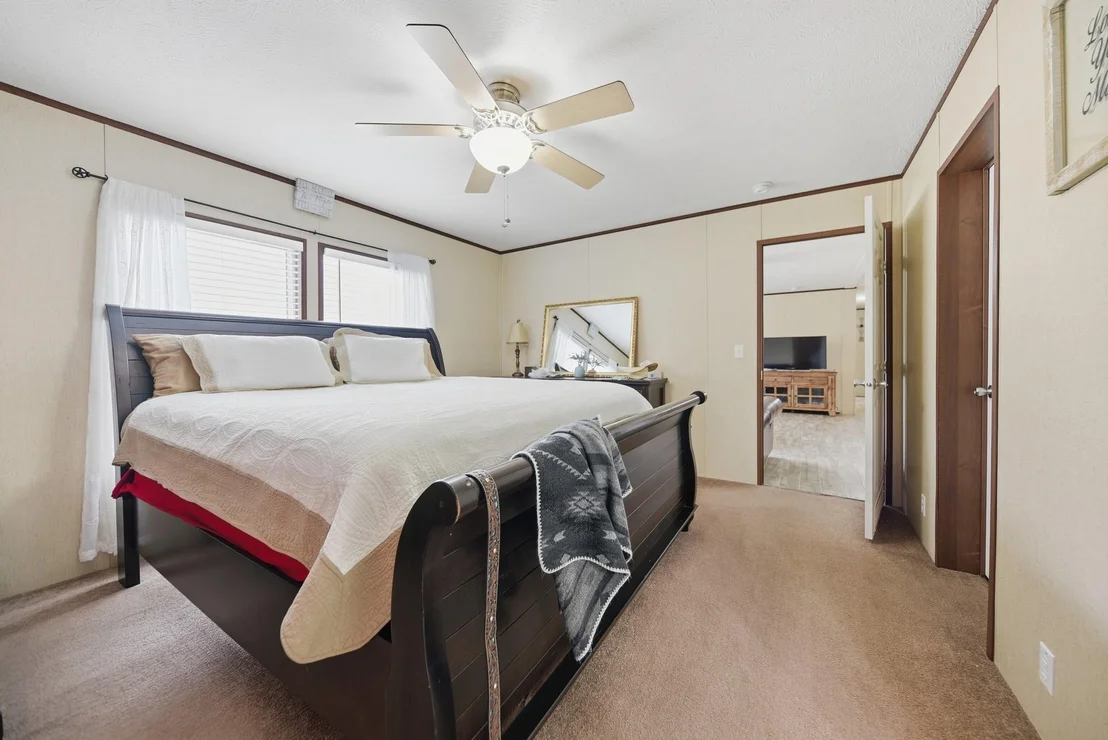 Photo of 1182 Oak Crest Drive