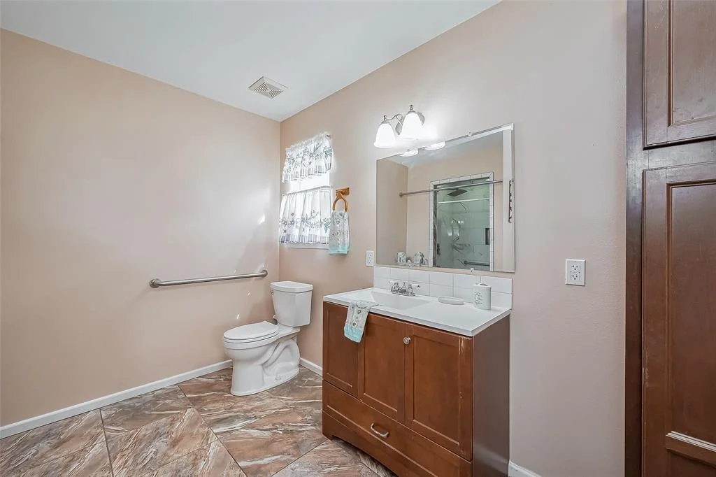 Photo of 110 Kyle Street