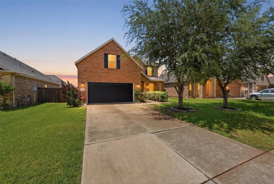 Photo of 1908 Sunset Terrace Lane