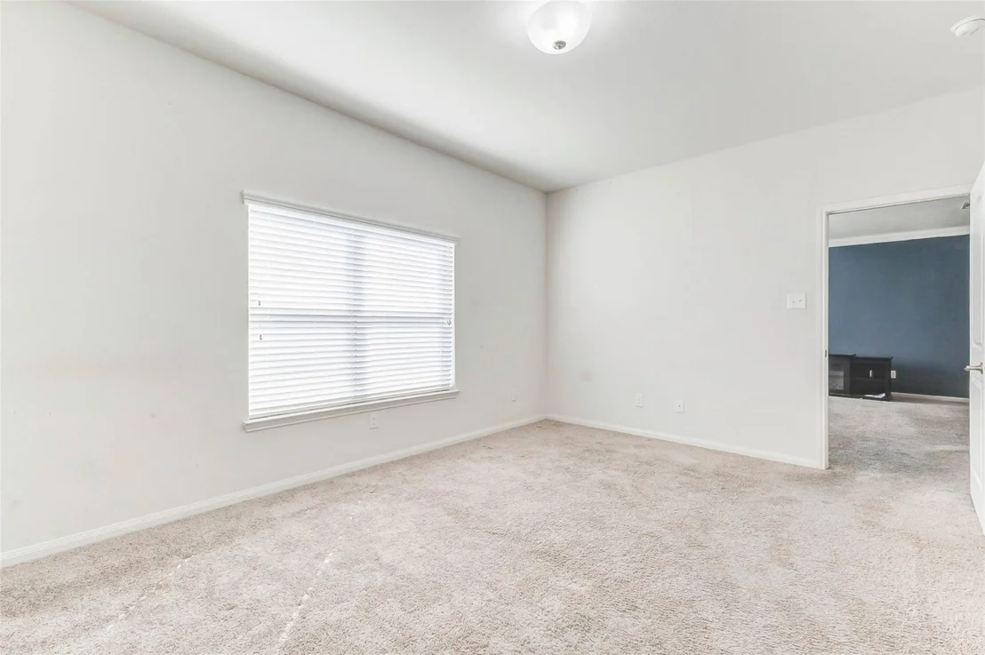 Photo of 2098 Saras Way