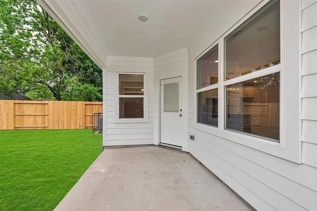 Photo of 979 Junell Street