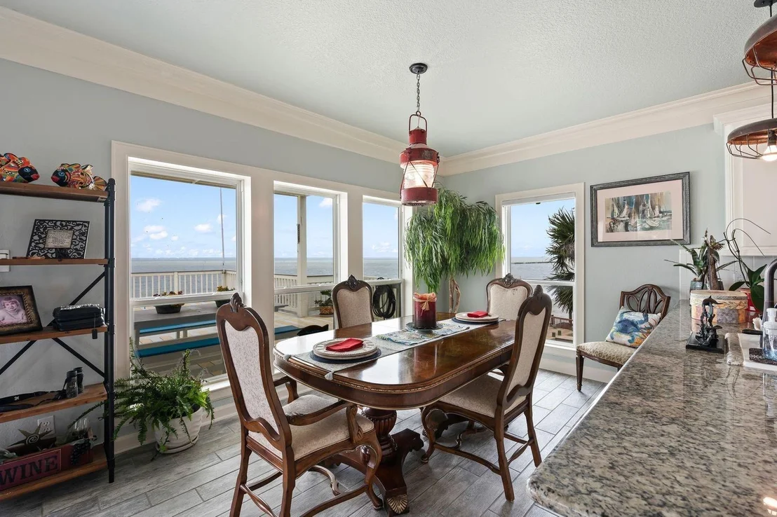 Photo of 12 Tiki Circle
