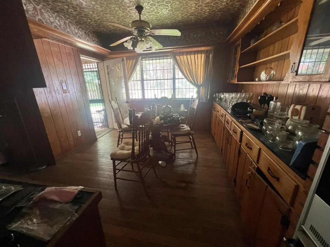 Photo of 9302 Memorial Drive