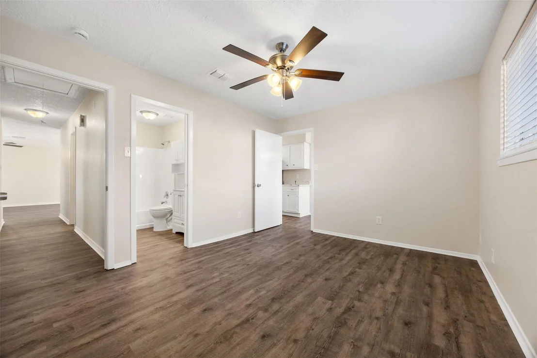 Photo of 14030 Montaigne Drive