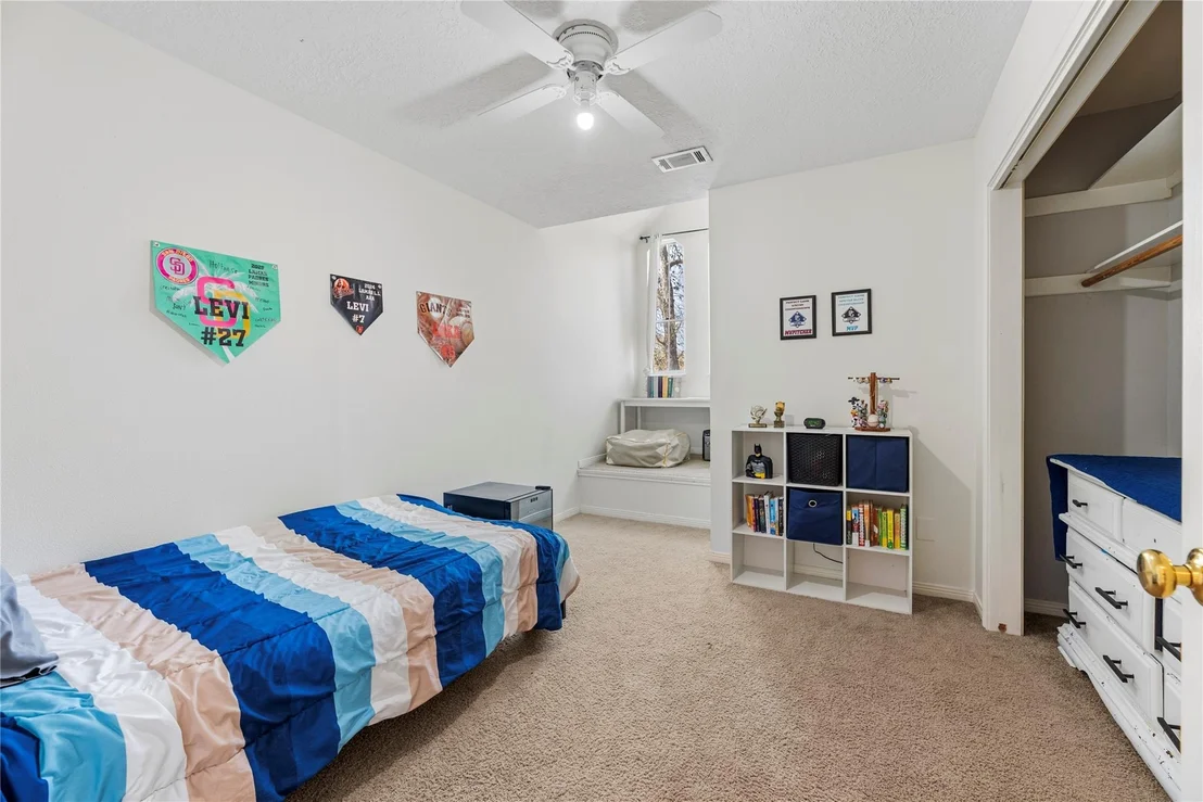 Photo of 1802 Quarterpath Drive