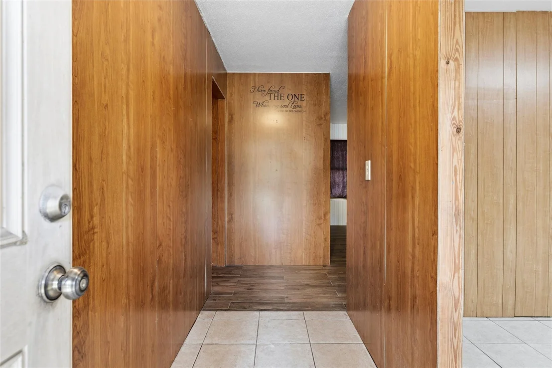 Photo of 12315 Garrett Road