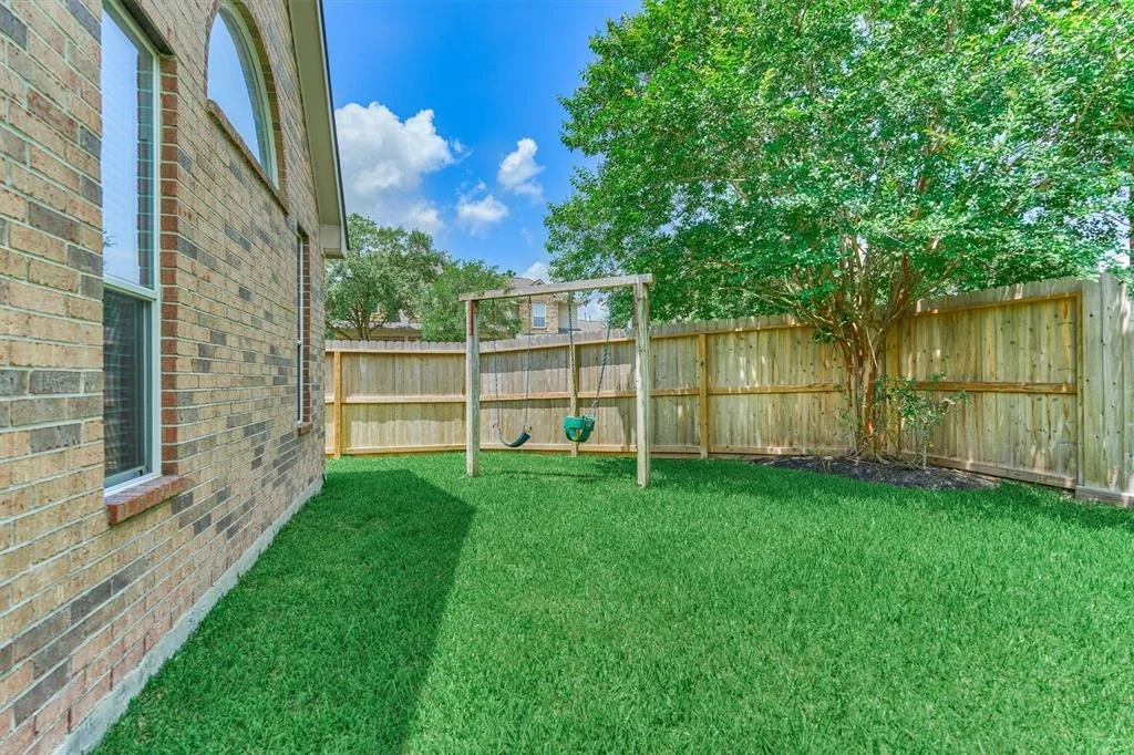 Photo of 25719 Northcrest Drive