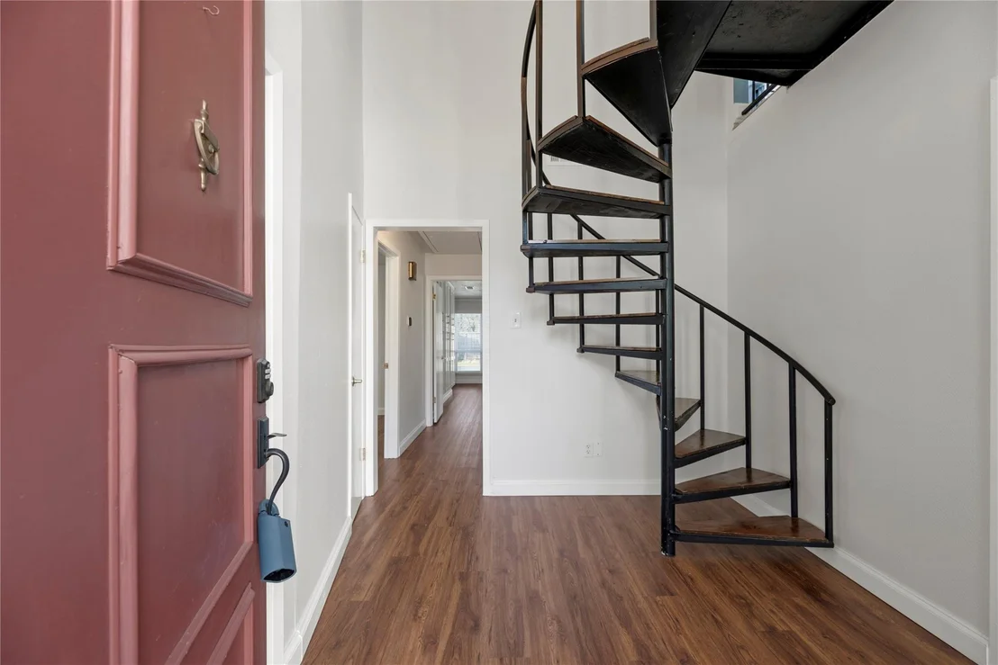 Photo of 12802 Jarvis Road