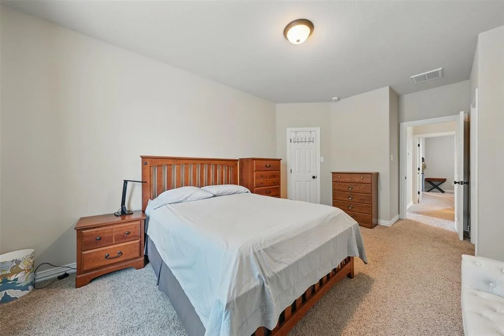 Photo of 27038 Franklin Park Dr