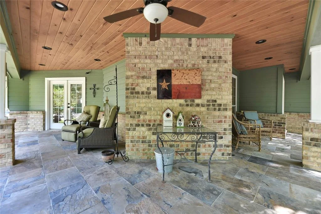 Photo of 41322 Roundup Road