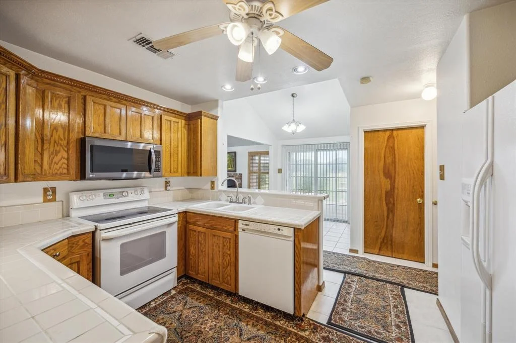 Photo of 8426 Moravian Drive
