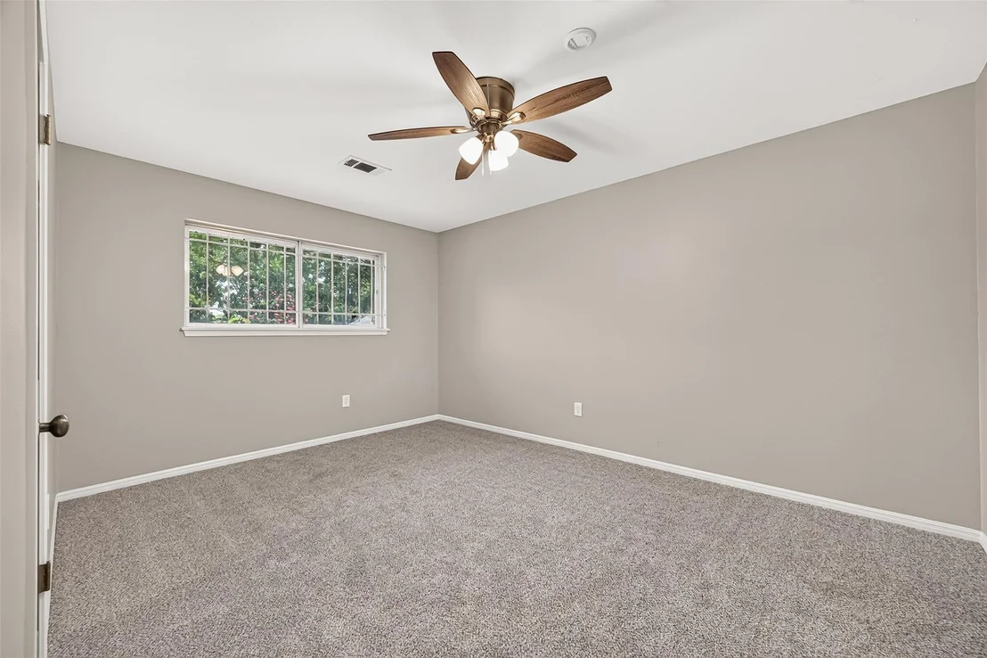 Photo of 16806 Deep Pines Drive