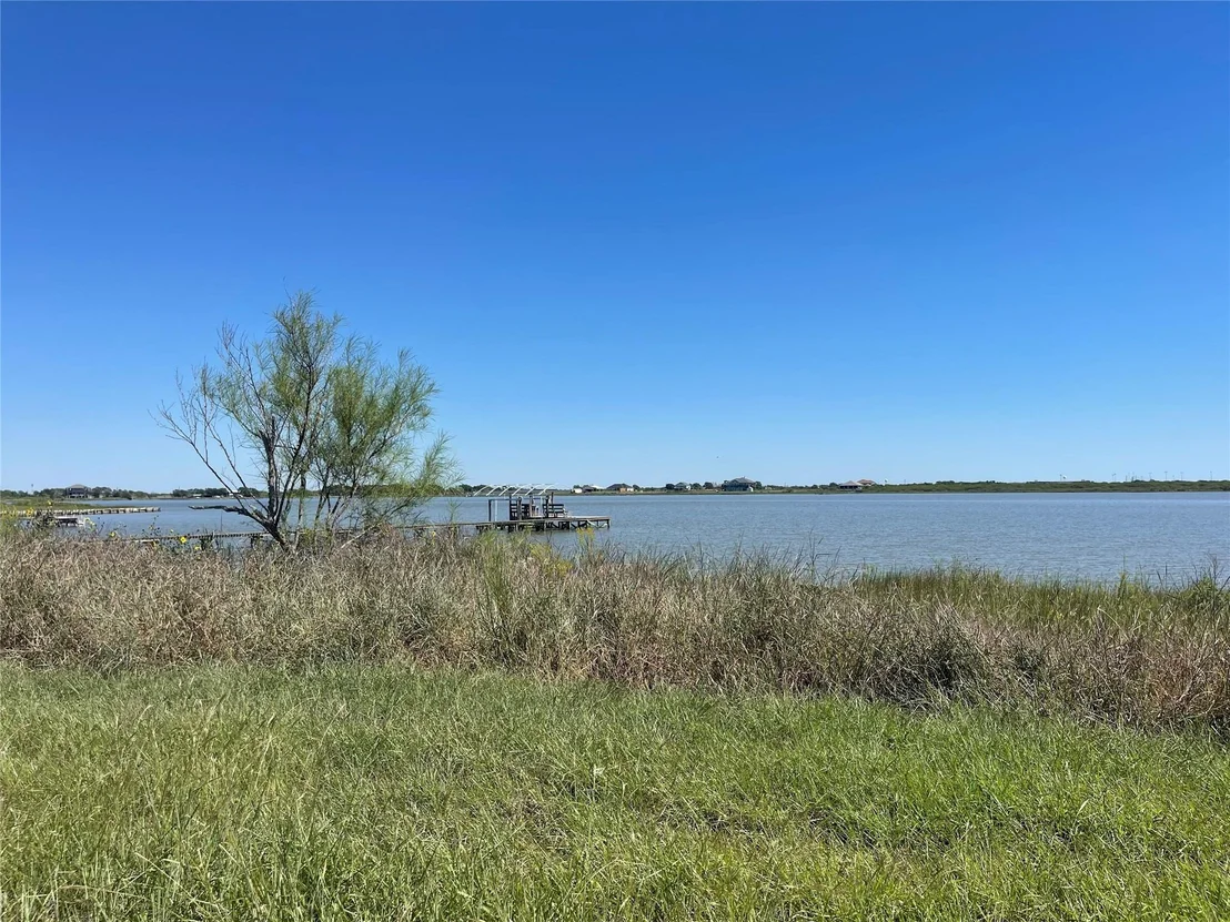 Photo of 397 Bay Drive