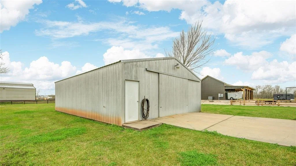 Photo of 9605 County Road 405