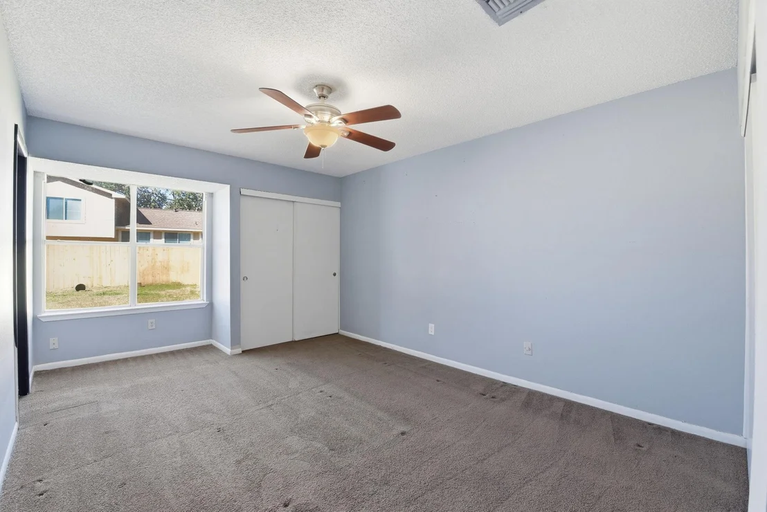 Photo of 5203 Smokey River Drive