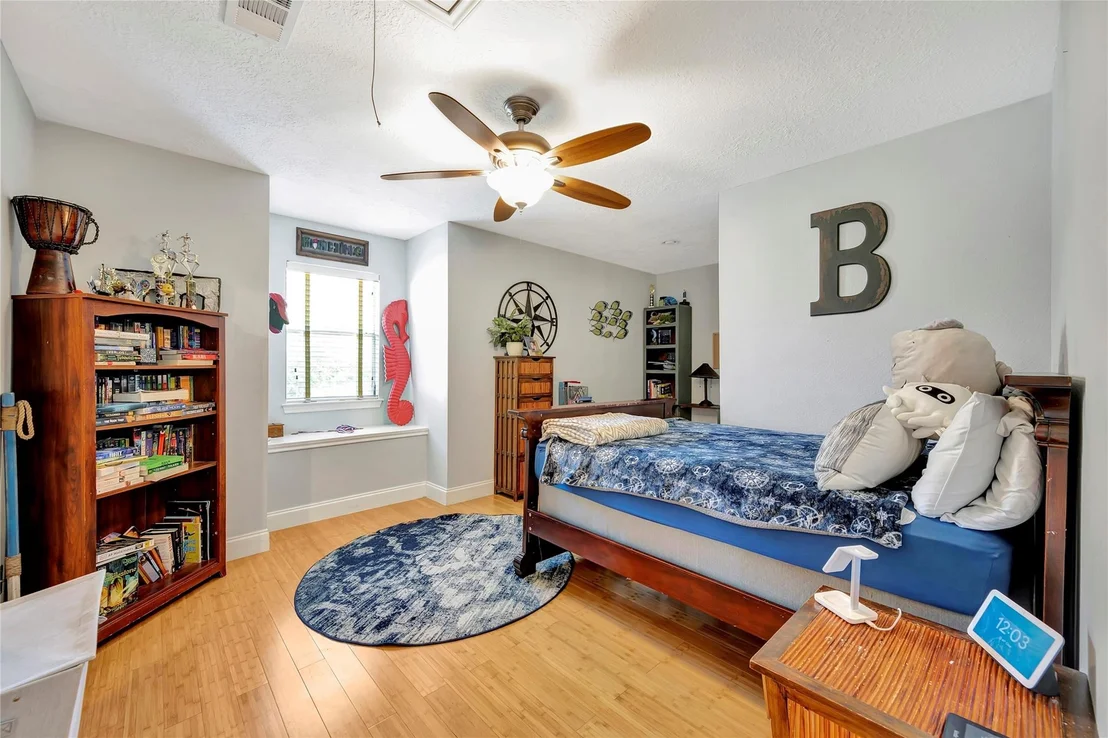 Photo of 2525 Breaux Trace