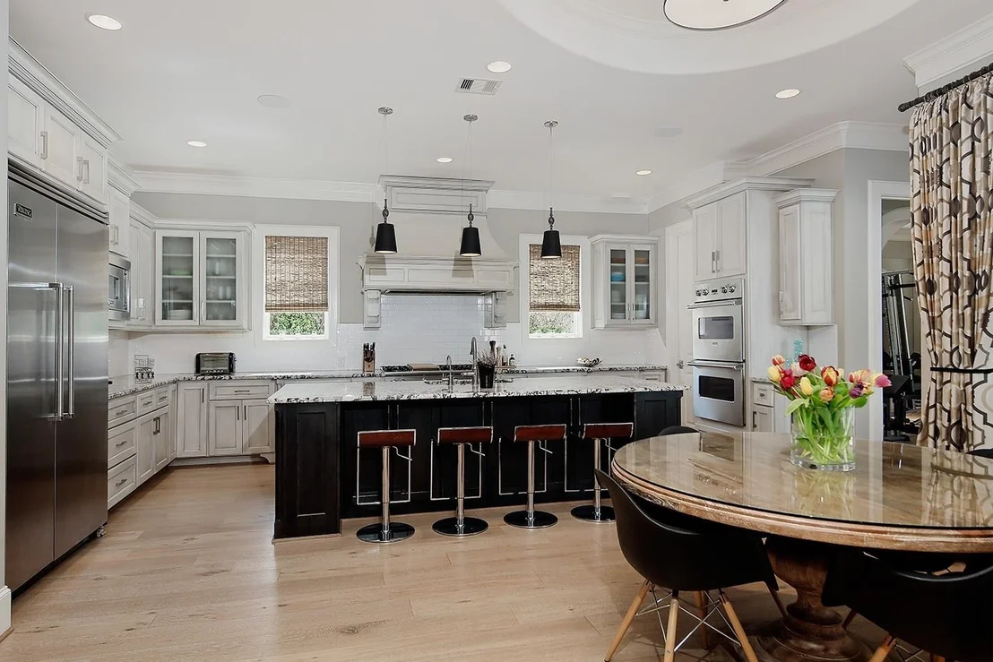 Photo of 46 Pine Brook Court
