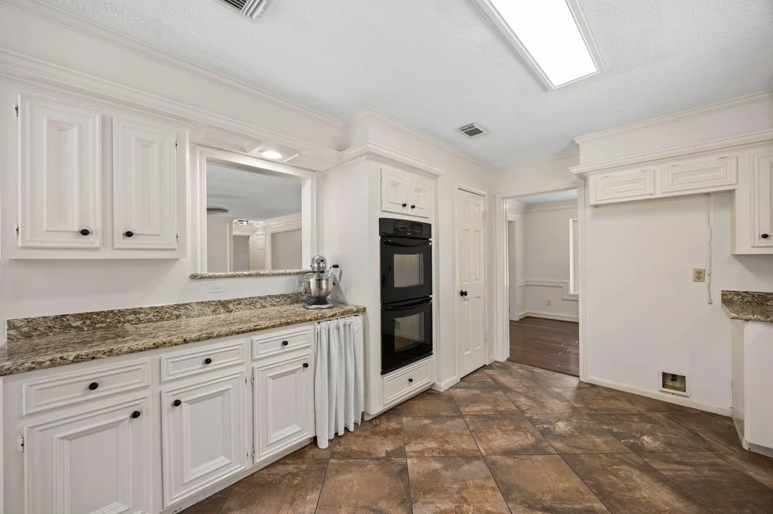 Photo of 12106 Oakcroft Drive