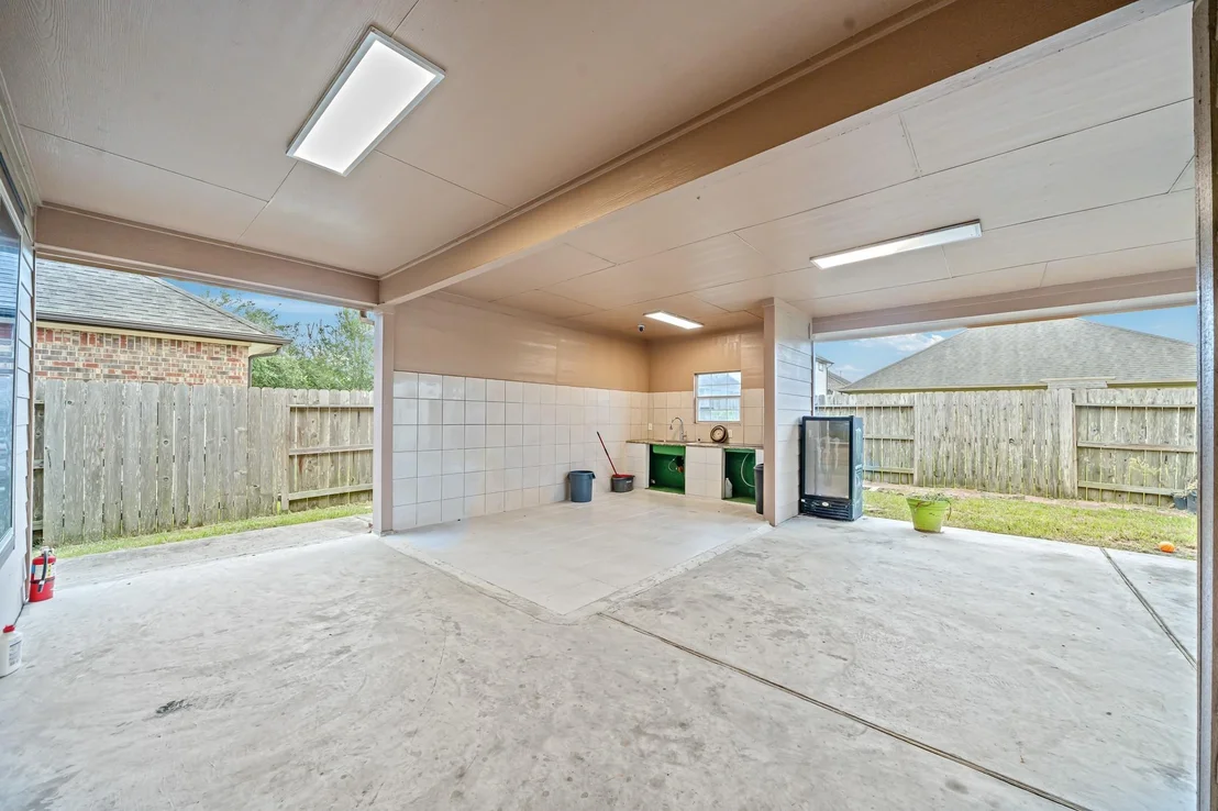 Photo of 1806 Oak View Lane