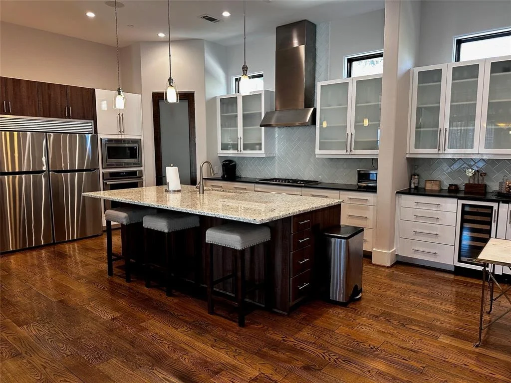 Photo of 1017 River Glyn Drive