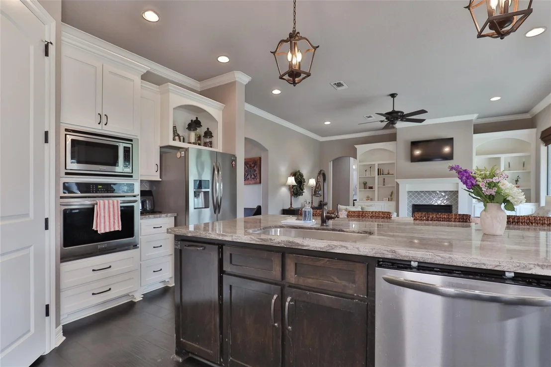 Photo of 717 Rustic Oaks Drive