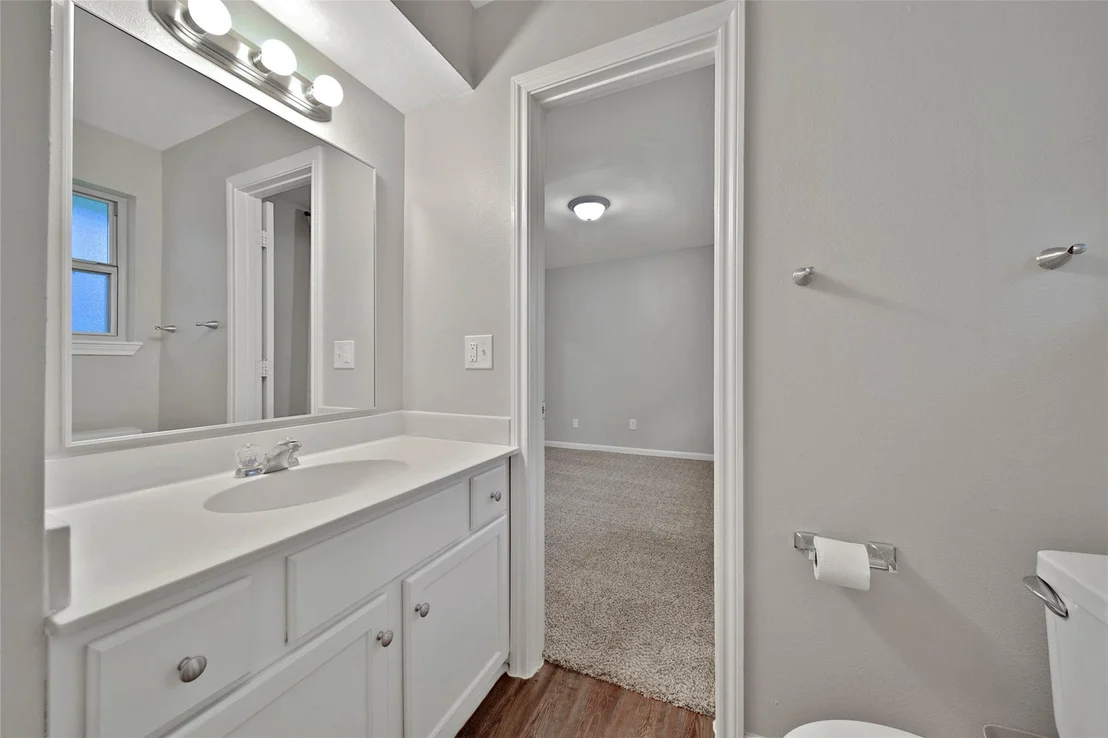 Photo of 24931 Hickory Hill Road