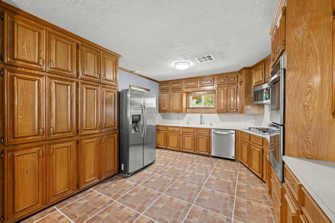 Photo of 616 Cannan Drive