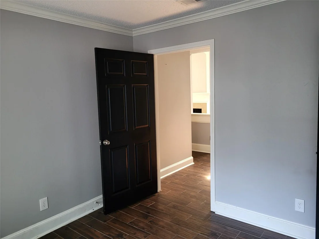 Photo of 9827 Haverhill Drive