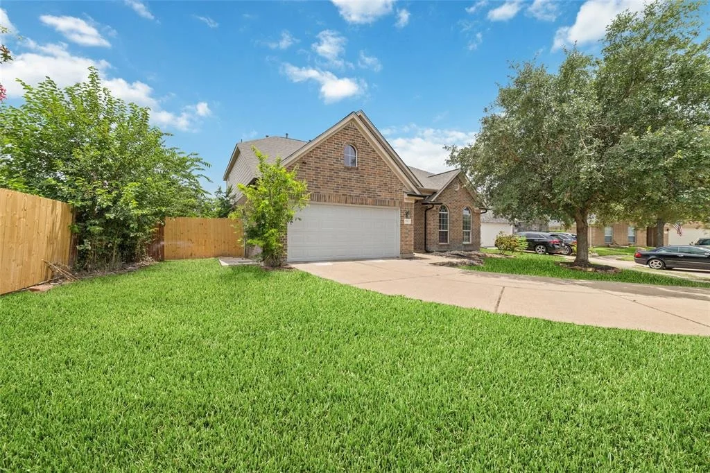 Photo of 23703 Shaw Perry Lane