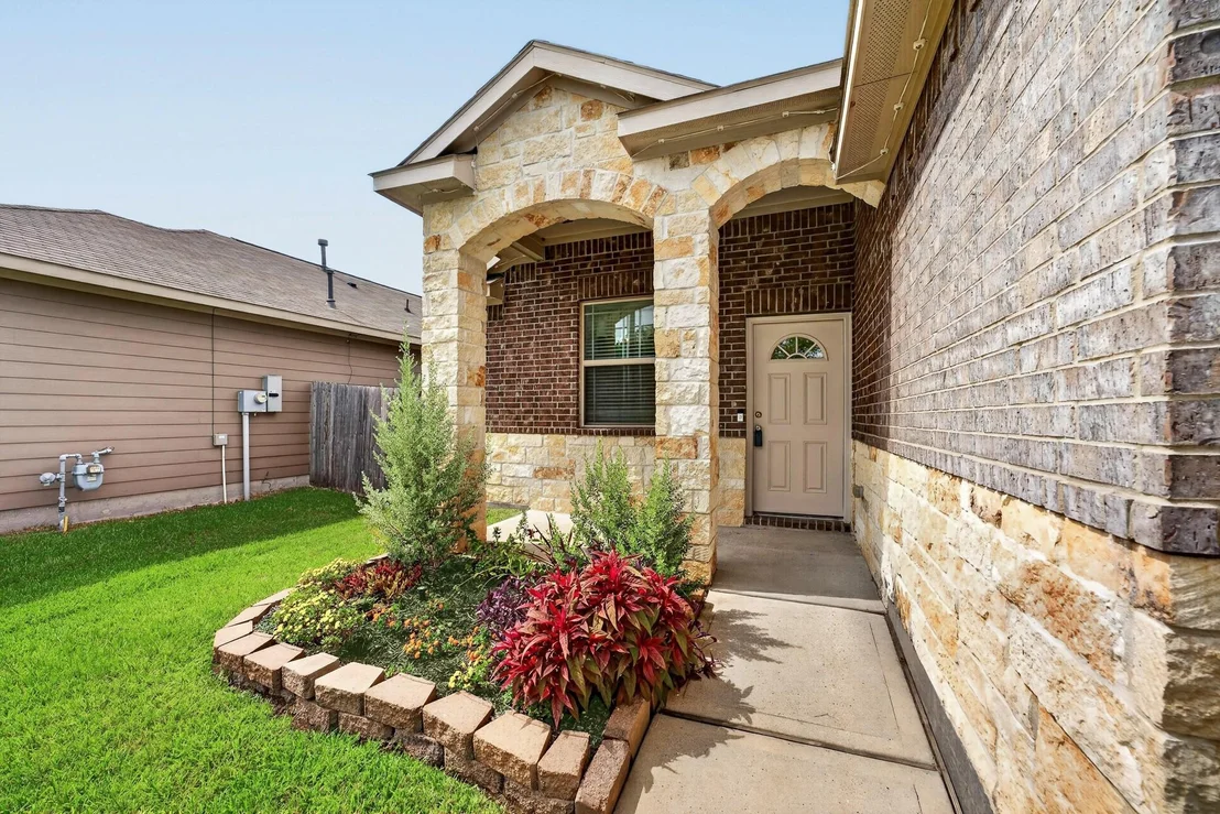 Photo of 14465 Weir Creek Road