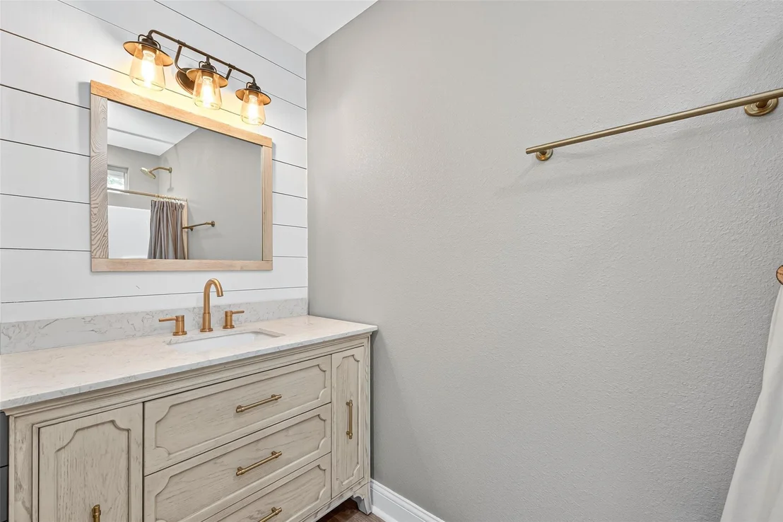 Photo of 507 Springwater Drive