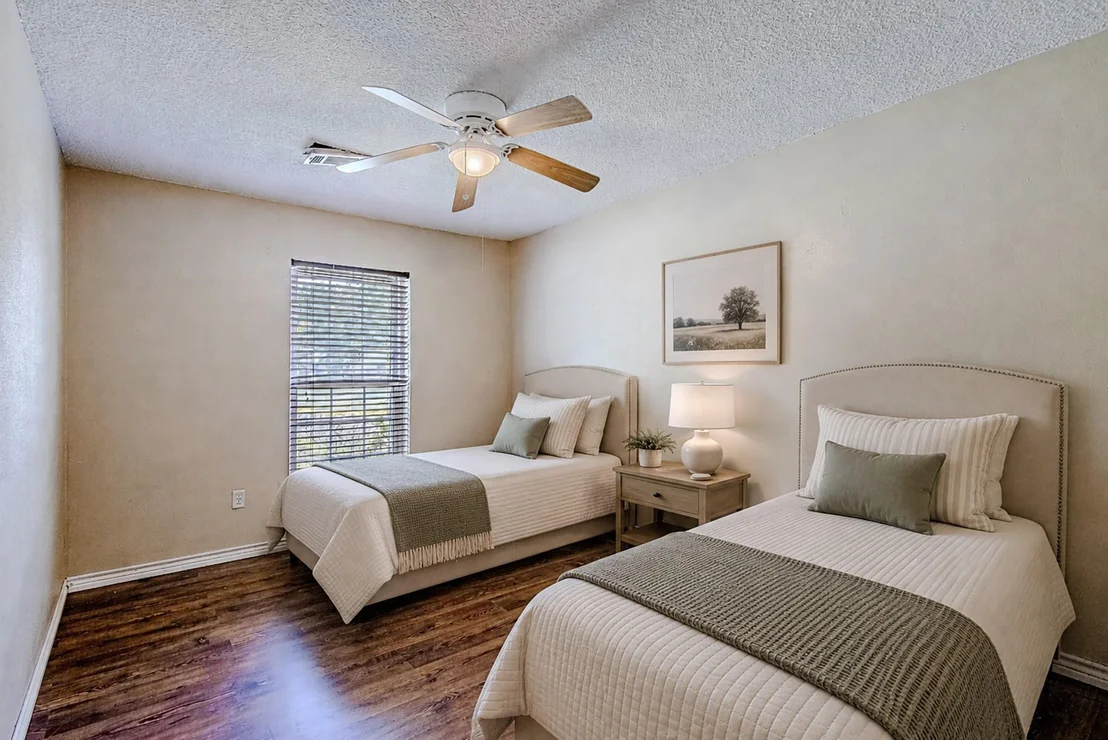 Photo of 2710 Burke Road
