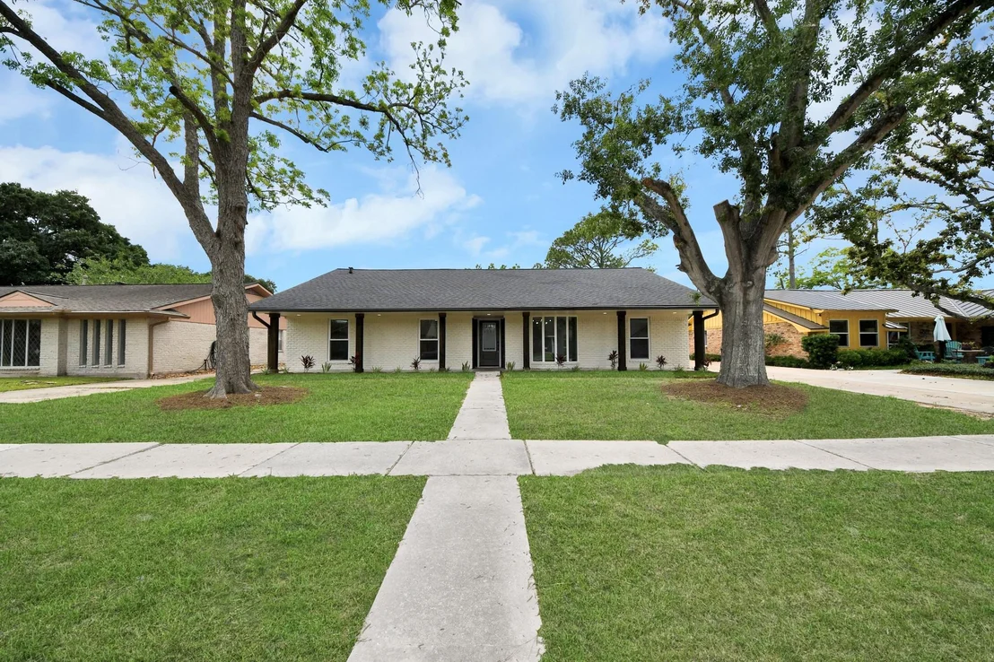 Photo of 6023 Lattimer Drive