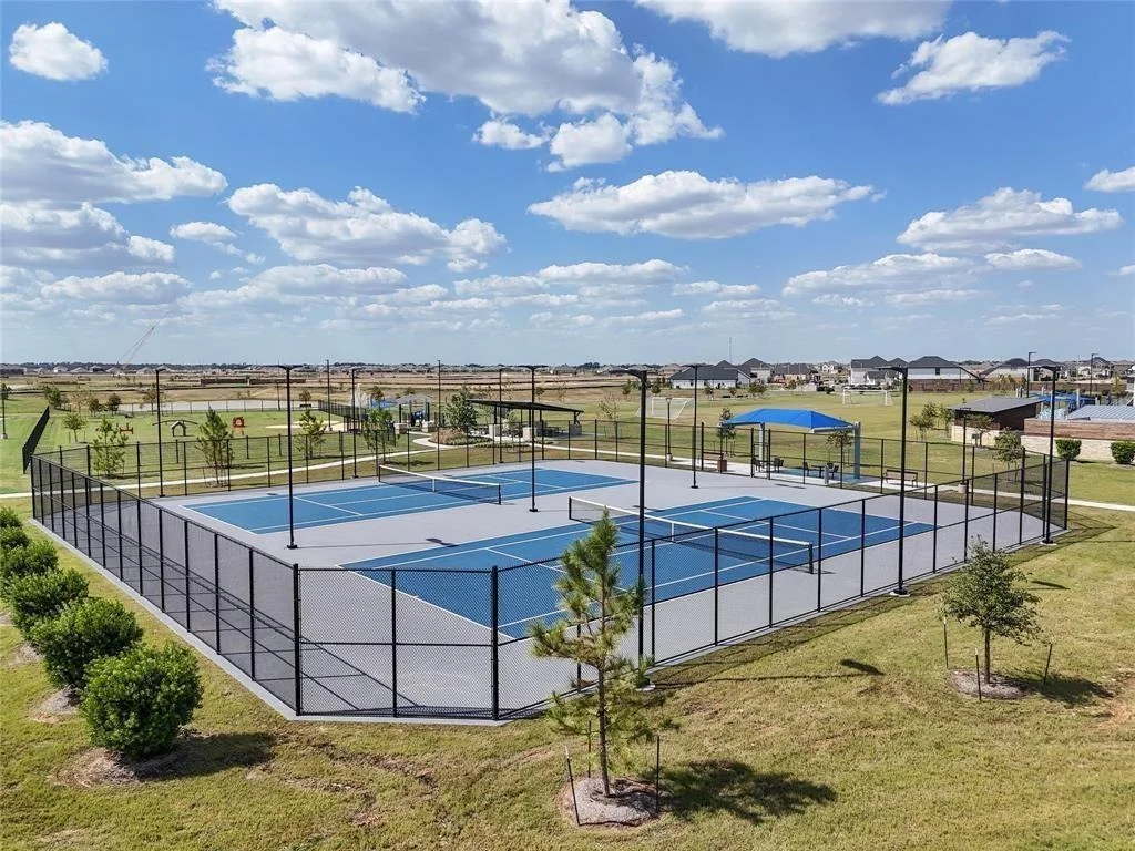 Photo of 27322 Clear Breeze Drive