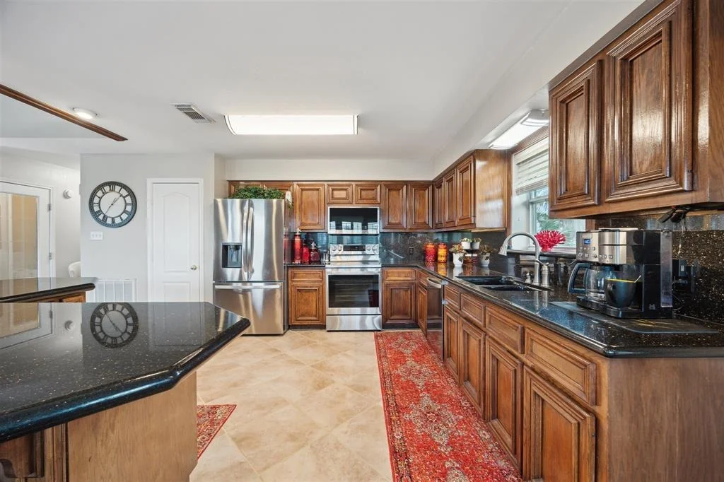 Photo of 1415 Mango Drive